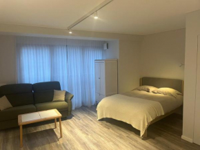 Studio by the Oak
